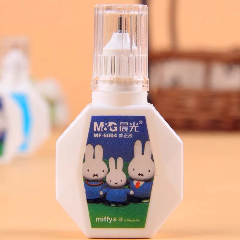 M&G 学生およびオフィス用修正液、18ml / ボトル、誤 - Correction Pen Fine のレビューと価格